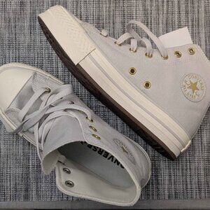 Brand new - Converse Chuck Taylor